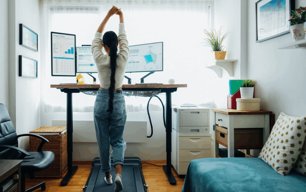 adjustable standing desk in singapore