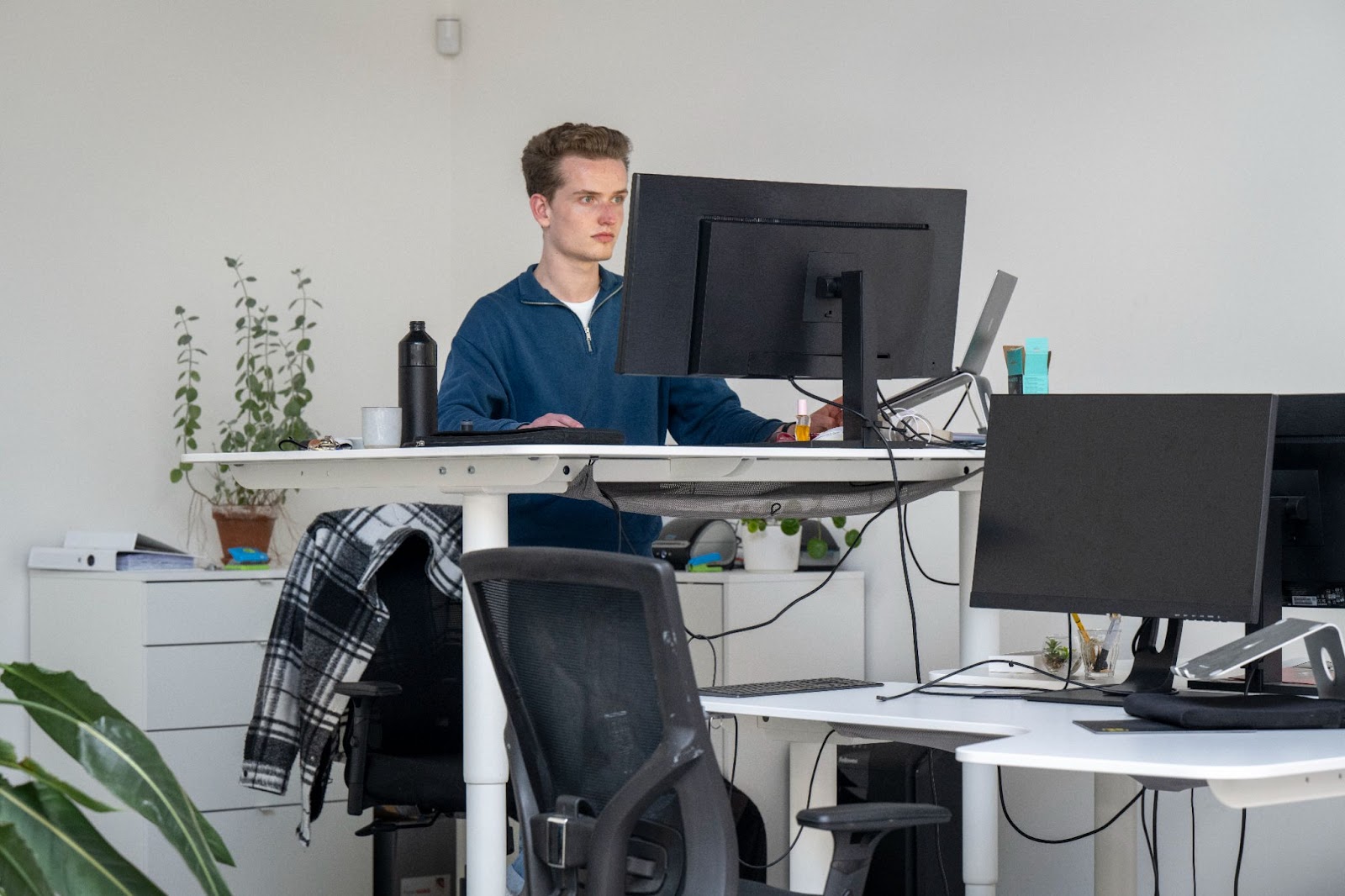 how tall should a standing desk be