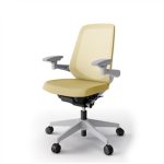 itoki-nort-highback-yellow-frontview